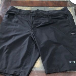 Oakley regular fit Control golf shorts